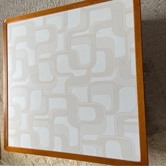 こたつのテーブルのみの画像