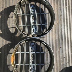 パジェロ丸型フォグランプカバーの画像