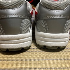 スニーカーの画像