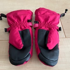モンベル　パウダーミトン　キッズ手袋の画像