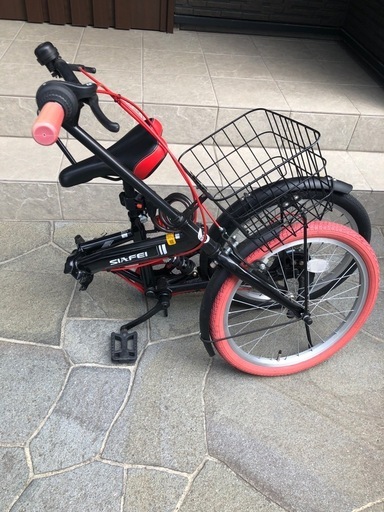 【使用感　少】サスペンション付き折りたたみ自転車
