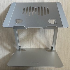 PCスタンド　アイリスオーヤマの画像