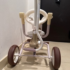 iimo（イーモ）｜1歳半から使える折りたたみ三輪車の画像