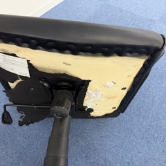 オフィス用椅子3つの画像