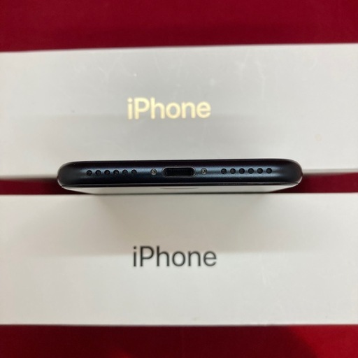 iPhoneSE3 64GB SIMフリー