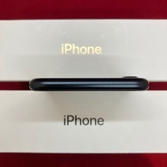 iPhoneSE3 64GB SIMフリーの画像