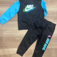 NIKE ジャージ上下セットの画像