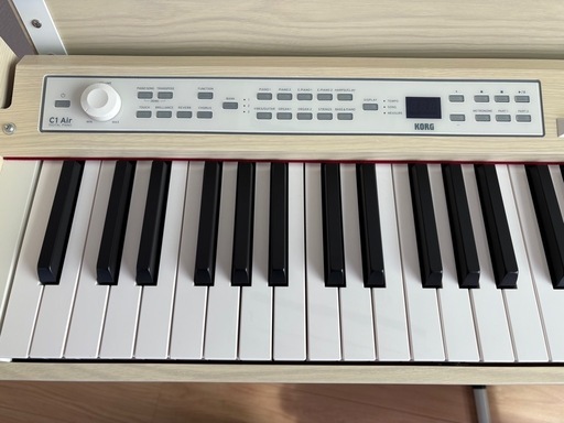 【最終値下げ❗️美品です✨️】電子ピアノKORG