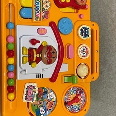 【取引中】【美品】アンパンマン　よくばりテーブルの画像