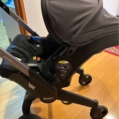 Doona   ベビーカー　チャイルドシート　ISOFIXの画像