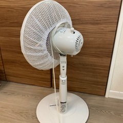 《美品 ・無料》扇風機の画像