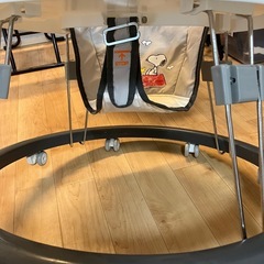 SNOOPY 歩行器
の画像