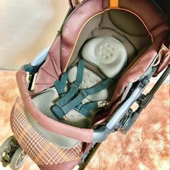 コンビ 上位機種 ベビーカー ディアクラッセオート4キャス YB-500 両体面の画像