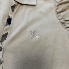美品 BURBERRY バーバリー レディース半袖トップス レディース半袖シャツ 半袖ポロシャツ 半袖ブラウス 半袖カットソー ベージュ 無地ロゴ 綿コットンCOTTONの画像