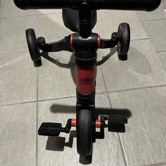 RIZKIZ 三輪車（赤×黒）子ども用の画像