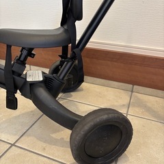 子供用三輪車の画像