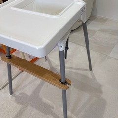 IKEAのベビーチェア(テーブルはつきません)の画像