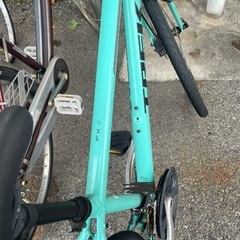 TREK FX2(ディスクブレーキ)クロスバイク　カゴ付きの画像