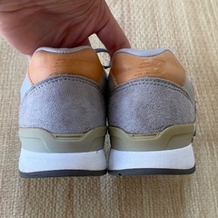 New Balance 23.5cm レディースの画像