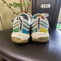 NIKE のゴルフシューズの画像