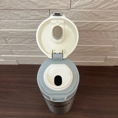 ゼブラ　水筒の画像
