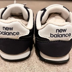 新品　New balance ニューバランス　12センチの画像