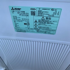 未清掃　冷凍庫　と扇風機の画像