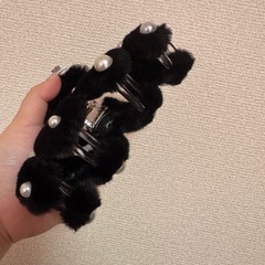 レディース バレッタ ファー くろ黒の画像