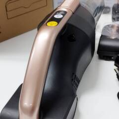 【未使用に近い】TOSHIBA VC-CLS1 コードレスクリーナー/掃除機/2022年製の画像
