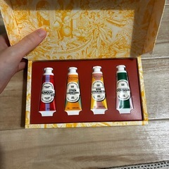ロキシタン　ハンドクリームの画像