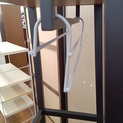 ★リユースのサカイ水戸店★ハンガーラックダークブラウンH169×D39×W40クリーニング済みMT5729の画像
