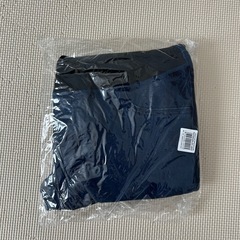 【新品未使用】ベビー布団&マタニティデニムパンツの画像
