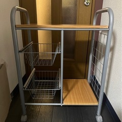 便利ころ付きラックの画像