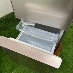 シャープ ノンフロン冷凍冷蔵庫 SJ-GD14D-C 2017年製の画像