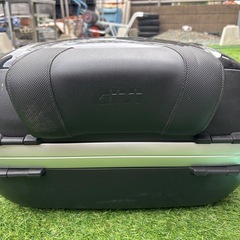 トップケース　GIVI v46の画像