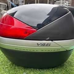 トップケース　GIVI v46の画像