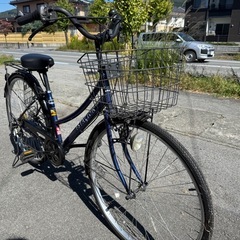 ◎ 自転車 26インチ ネイビー 美品 タイヤバリ溝 防犯登録解除済 変速付
の画像