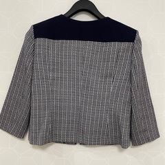 courreges スカートスーツの画像