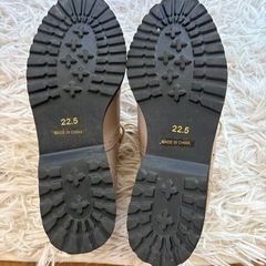 【レディースシューズ22.5cm】の画像
