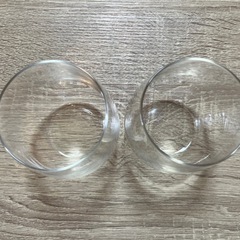 ガラスコップの画像