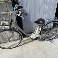 電動自転車　26インチ　充電器つき付きの画像