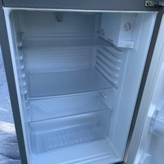 冷蔵庫　アクアの画像