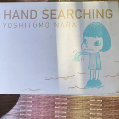 奈良美智「HAND SEARCHING」限定フィギュアの画像