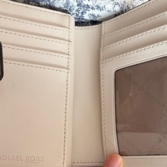MICHEAL KORS/
財布の画像