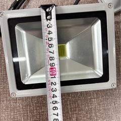 LED投光器 作業灯　2個セット シルバーの画像