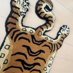 チベタンタイガーラグ 玄関マット 敷物の画像