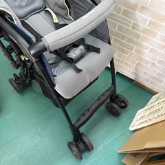 アップリカ　軽量　カルーン　ベビーカー　新生児からの画像