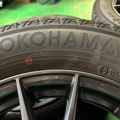 ☆スタッドレスアルミセット☆ Weds VELVA  16インチ 6.0J PCD100 5穴 ET40 ハブ径約73 YOKOHAMA ICE GUARD 195/65R16 2020年 ライズ ロッキーの画像