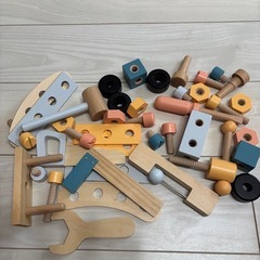★美品★  木製　大工さん　おままごとセットの画像