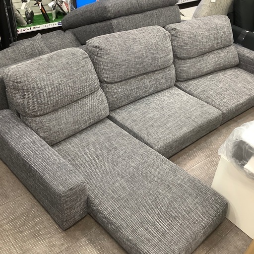 【軽トラ貸し出し無料！配送可！】3人掛けソファー入荷しました！